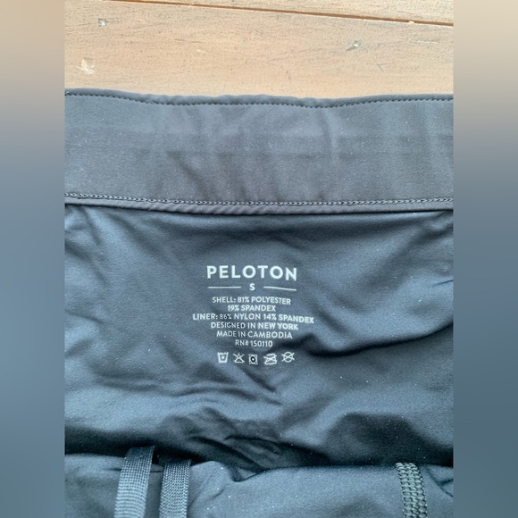 NEW Peloton Men 6" High Performance Short Black - Picture 3 of 4
